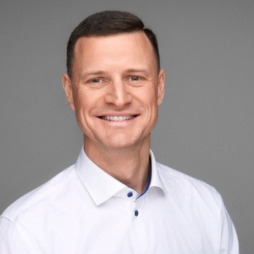  Tomas Karkazas 